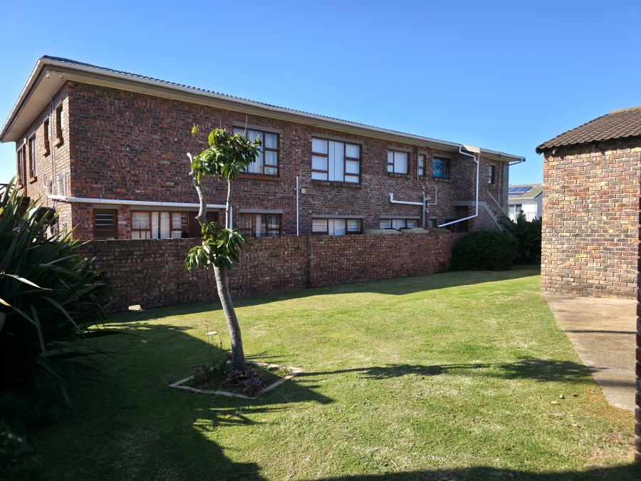 4 Bedroom Property for Sale in Noorsekloof Eastern Cape